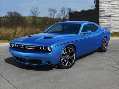 2015 Dodge Challenger 2dr Cpe SXT Plus