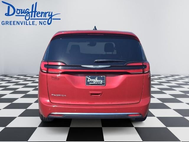 2025 Chrysler Pacifica Select FWD