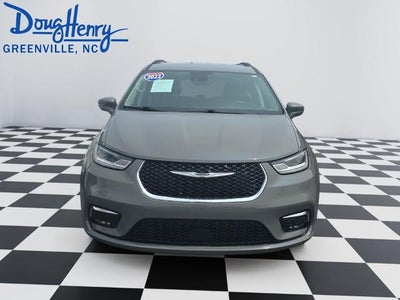 2022 Chrysler Pacifica Touring L FWD