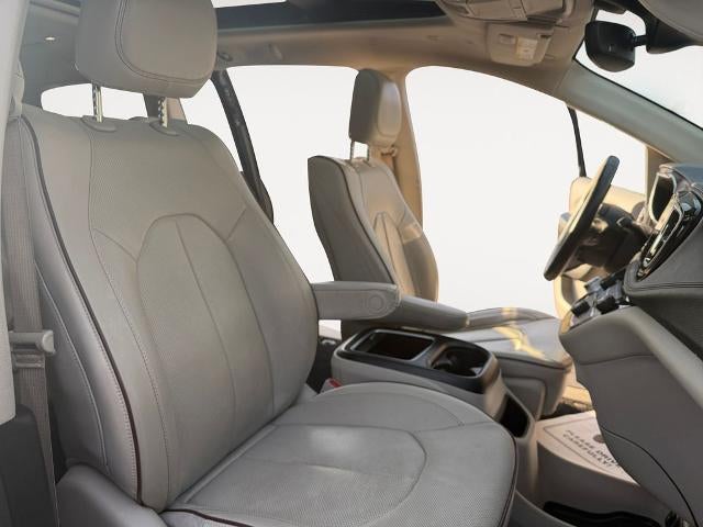 2020 Chrysler Pacifica Limited FWD