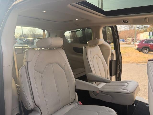 2020 Chrysler Pacifica Limited FWD