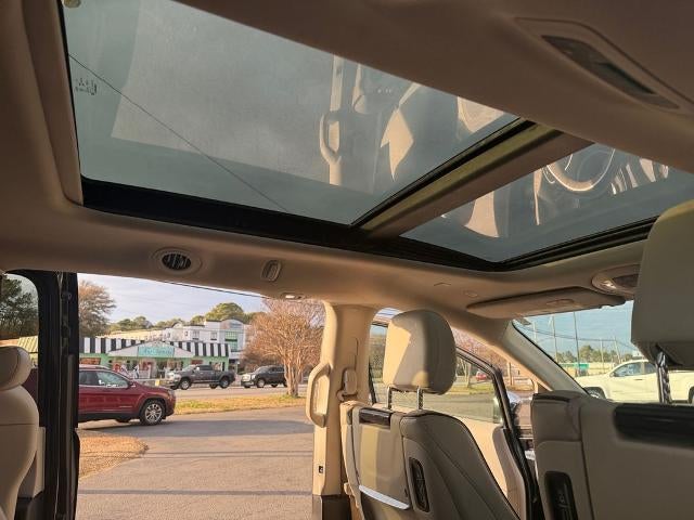 2020 Chrysler Pacifica Limited FWD