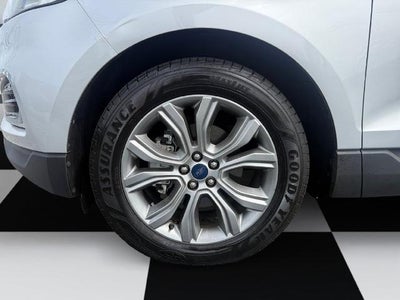 2019 Ford Edge Titanium FWD