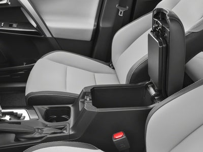 2018 Toyota RAV4 SE FWD (Natl)