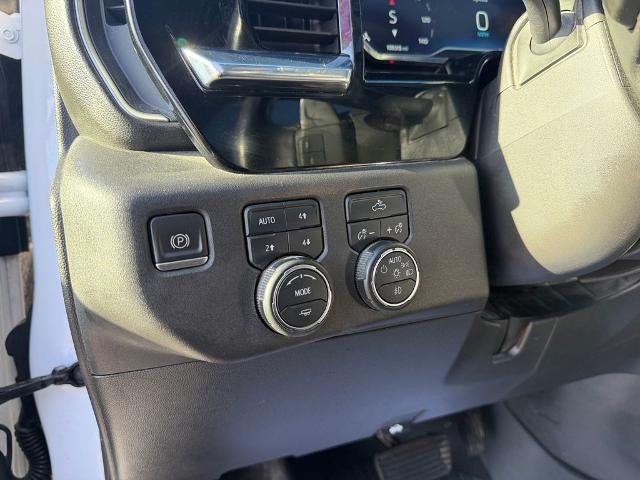 2022 Chevrolet Silverado 1500 Crew Cab Short Box 4-Wheel Drive RST