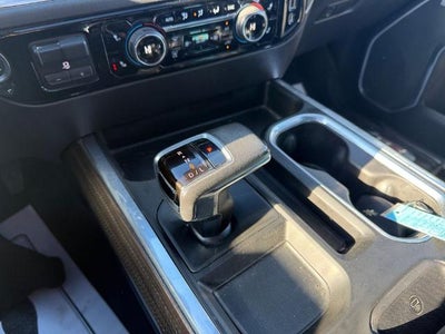 2022 Chevrolet Silverado 1500 Crew Cab Short Box 4-Wheel Drive RST