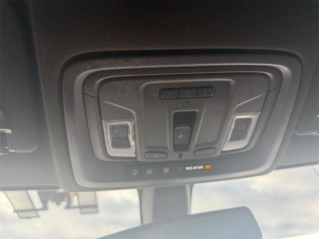 2022 Chevrolet Silverado 1500 LTD Crew Cab Short Box 4-Wheel Drive RST