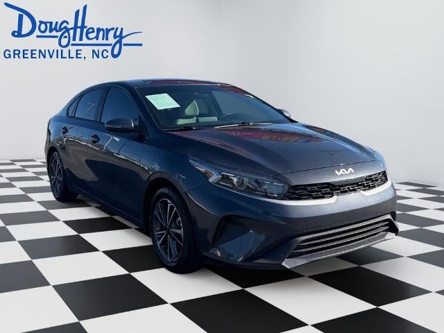 2023 Kia Forte LXS IVT