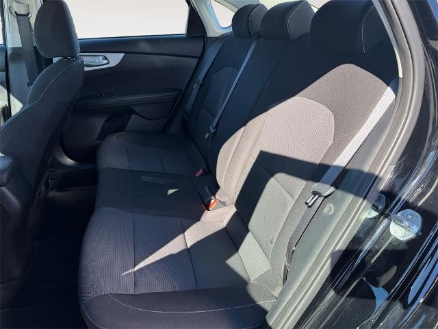 2024 Kia Forte LXS IVT