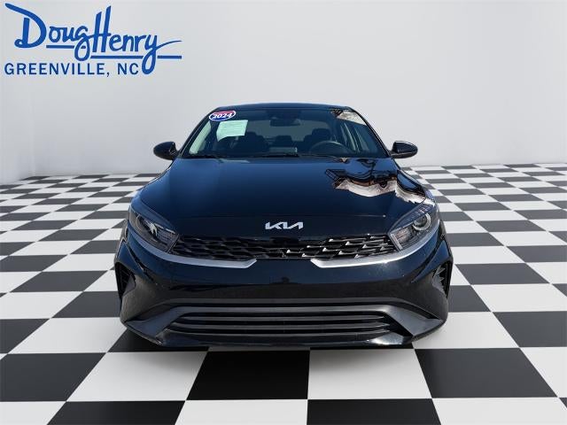 2024 Kia Forte LXS IVT