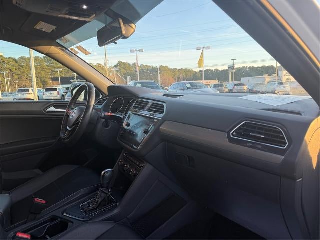 2021 Volkswagen Tiguan 2.0T SE R-Line Black FWD