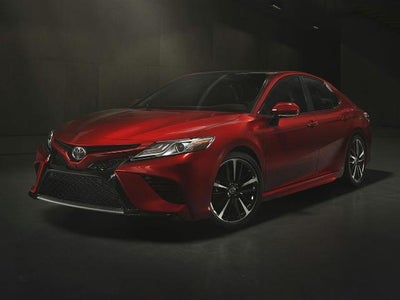 2018 Toyota Camry SE Auto (SE)