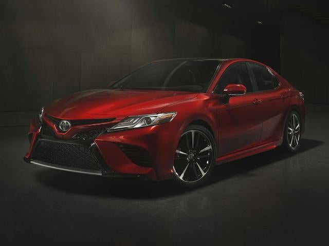 2018 Toyota Camry SE Auto (SE)