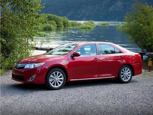 2012 Toyota Camry 4dr Sdn I4 Auto LE (Natl)