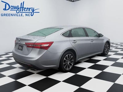 2018 Toyota Avalon XLE (SE)
