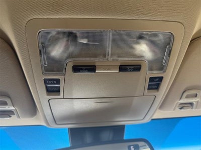 2017 Toyota Avalon XLE (SE)