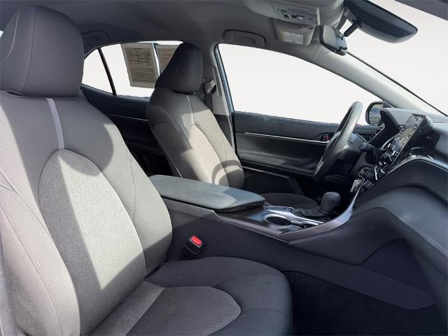 2023 Toyota Camry LE Auto (SE)