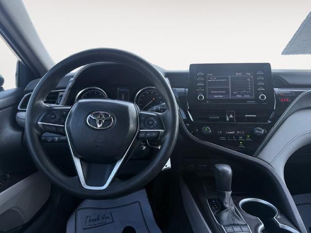 2023 Toyota Camry LE Auto (SE)