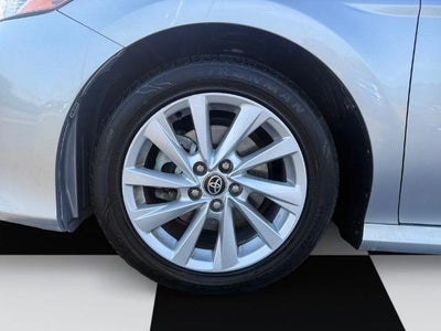 2023 Toyota Camry LE Auto (SE)