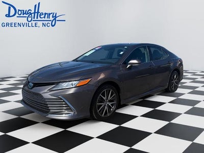 2022 Toyota Camry Hybrid XLE CVT (Natl)