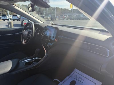 2021 Toyota Camry LE Auto (SE)