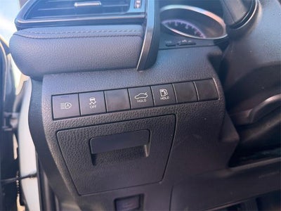 2021 Toyota Camry LE Auto (SE)