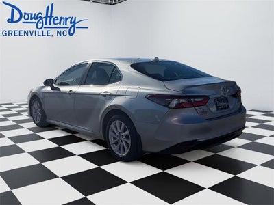 2021 Toyota Camry LE Auto (SE)