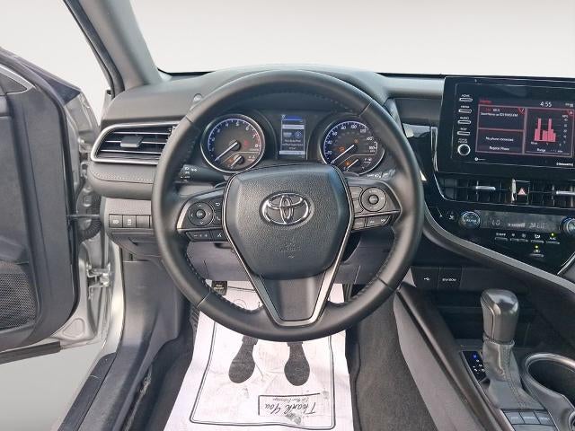 2023 Toyota Camry SE Auto (SE)