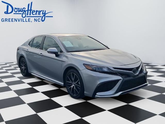 2023 Toyota Camry SE Auto (SE)