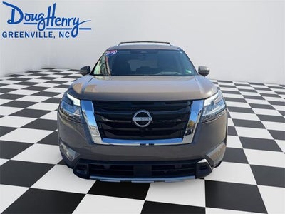 2023 Nissan Pathfinder Platinum 4WD