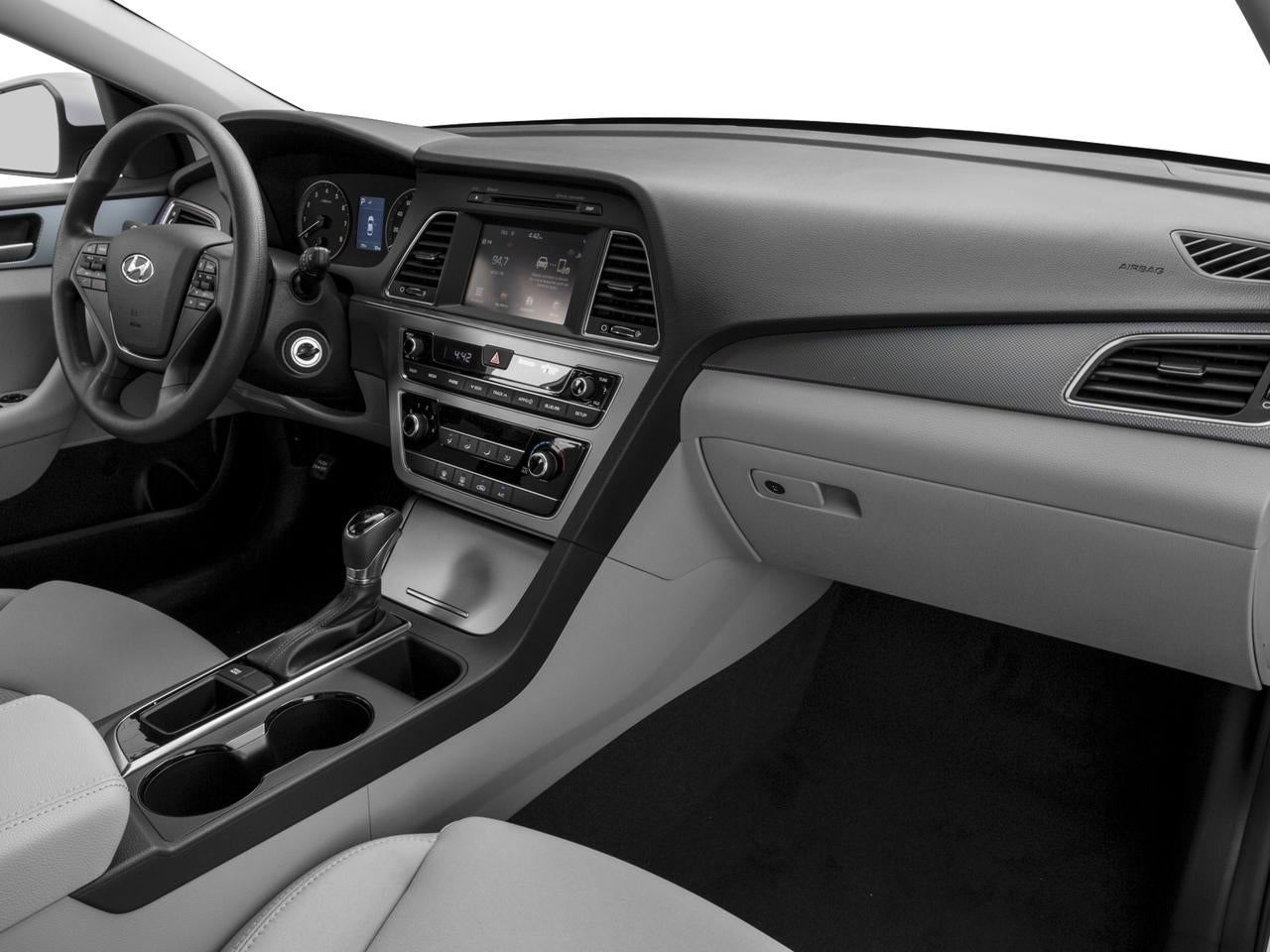 2016 Hyundai SONATA 4dr Sdn 2.4L SE PZEV