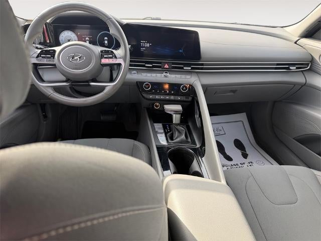 2023 Hyundai ELANTRA SEL IVT