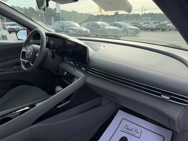 2023 Hyundai ELANTRA SEL IVT