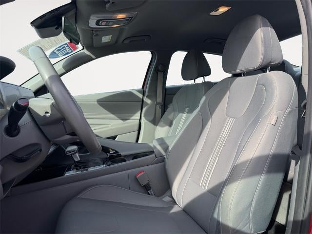2023 Hyundai ELANTRA SEL IVT