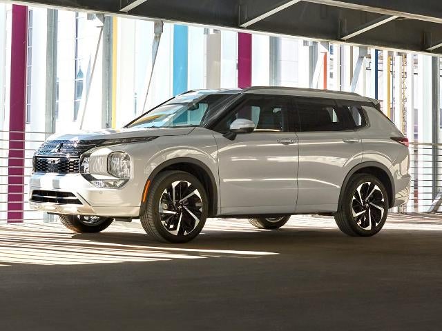 2023 Mitsubishi Outlander SEL FWD