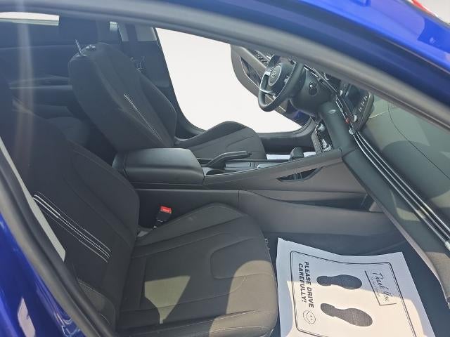 2021 Hyundai ELANTRA SEL IVT
