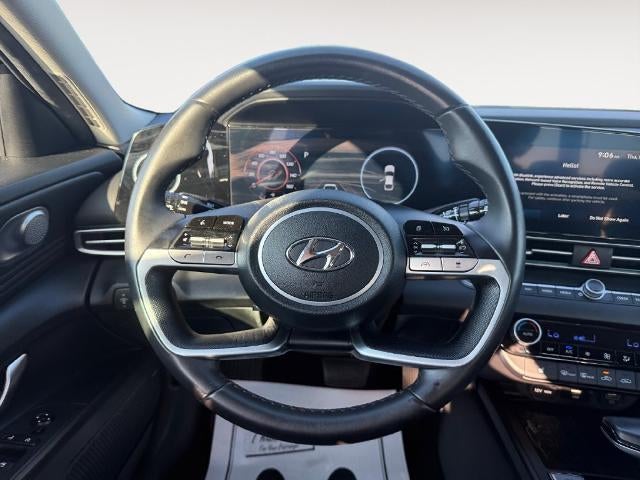 2023 Hyundai ELANTRA Limited IVT