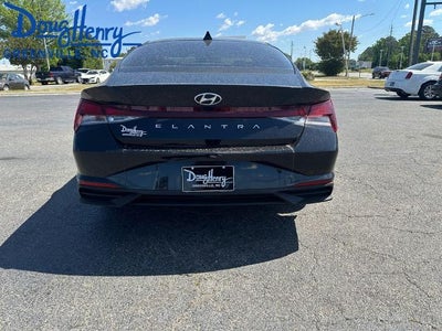 2023 Hyundai ELANTRA SEL IVT