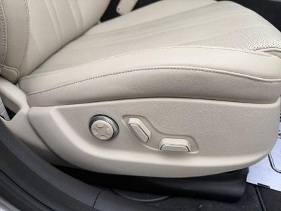 2022 Genesis G80 2.5T RWD