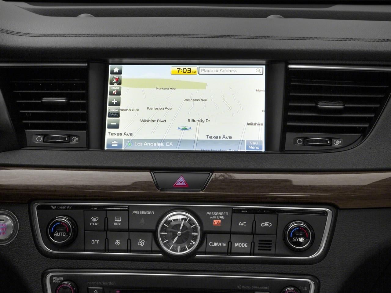 2017 Kia Cadenza Limited Sedan