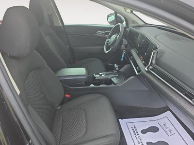 2025 Kia Sportage LX FWD