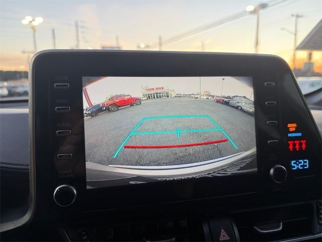 2019 Toyota C-HR LE FWD (Natl)