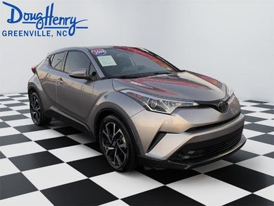 2019 Toyota C-HR LE FWD (Natl)
