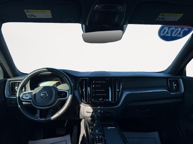 2020 Volvo XC60 T6 AWD Momentum